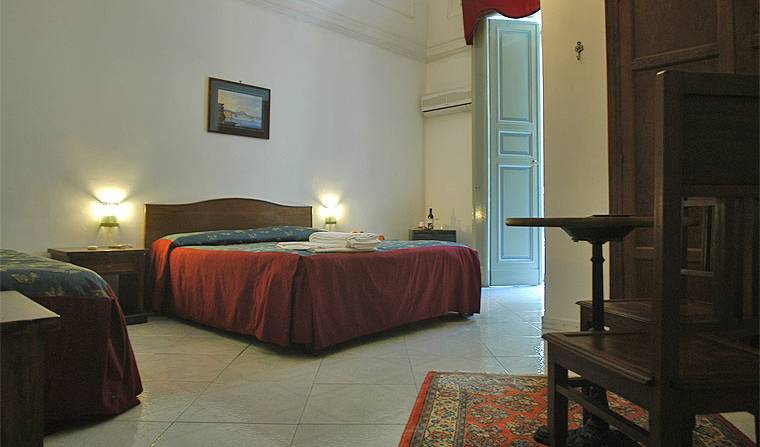 Miseria E Nobilta', today's hot deals at hotels in Barano d'Ischia, Italy 13 photos